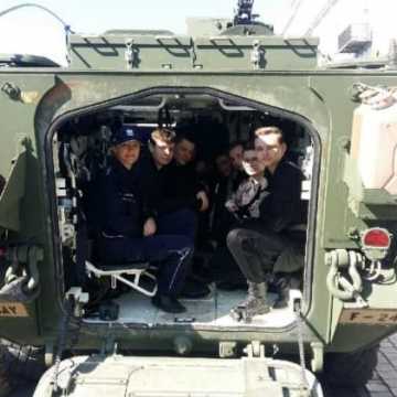 Mundurowi z Mechanika na pikniku NATO