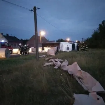 Wypadek ciężarówki koło Gidel