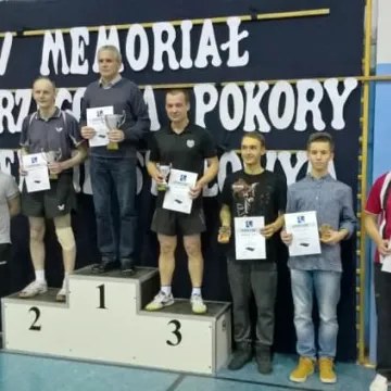 Tenisiści upamiętnili Grzegorza Pokorę