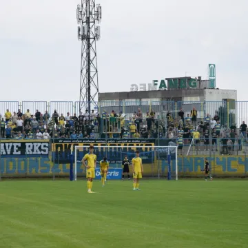 RKS Radomsko przegrał derby z FA GKS Bełchatów