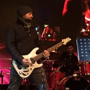 Tort i koncert na Święto Niepodległości