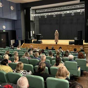 O ochronie dzieci i młodzieży z sędzią Anną Marią Wesołowską