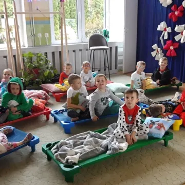 Wieczór szalonych piżam w przedszkolu nr 9 Radomsku