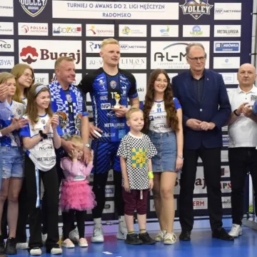 Pewne zwycięstwo i awans. METPRIM Volley Radomsko zagra w finale o II ligę!