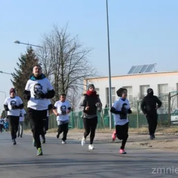 Pobiegli wilczym tropem