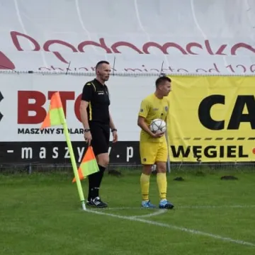 Nareszcie wygrana! RKS Radomsko – Świt Nowy Dwór Maz. 2:1