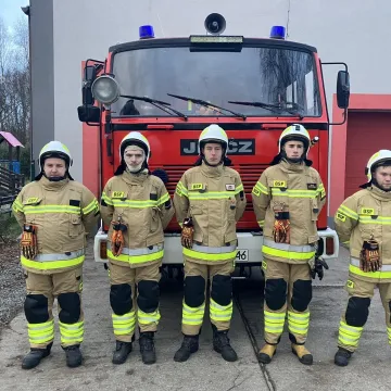 Specjalistyczne ubrania dla OSP Bogwidzowy