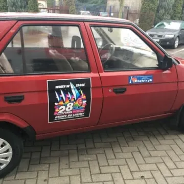 Licytacje dla WOŚP w ZSE-E w Radomsku