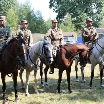 Upamiętnili partyzantów spod Ewiny