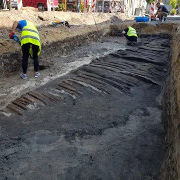 Archeolodzy pracują w centrum Radomska