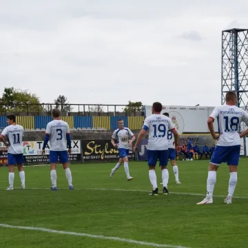 IV liga. RKS Radomsko - LKS Kwiatkowice 3:0
