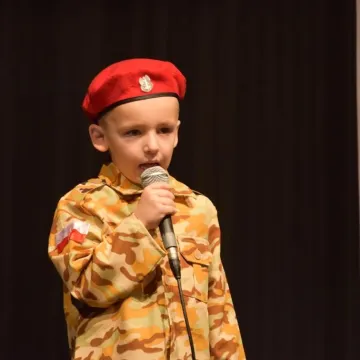 Piosenką uczcili Niepodległą