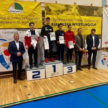 UKS „Zapaśnik” Radomsko ze stolicy wraca z workiem medali