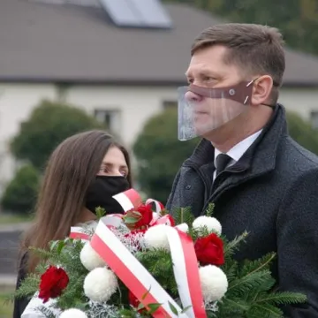 W Gomunicach upamiętniono Dom Uzdrowieńców