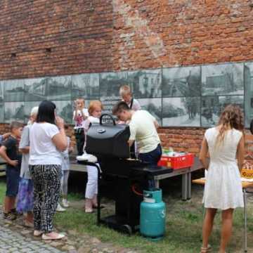 Koncert biskupa Antoniego Długosza dla Koniczynki w Muzeum