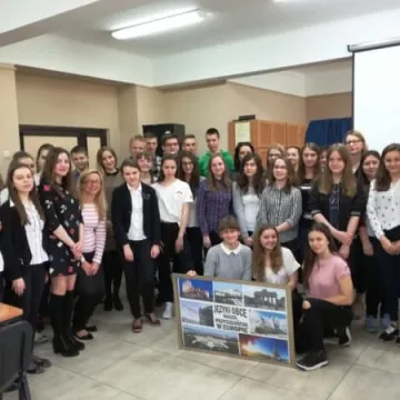 Gimnazjaliści w „Mechaniku