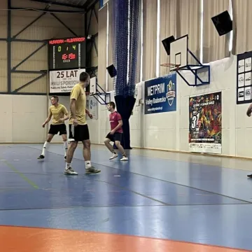 Piątki piłkarskie grały z WOŚP