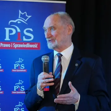 „Przyszłość to Polska”: spotkanie PiS w Radomsku