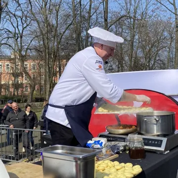Święta coraz bliżej. Widać to na Jarmarku w Radomsku