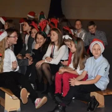 Świąteczny koncert charytatywny w PSP nr 6