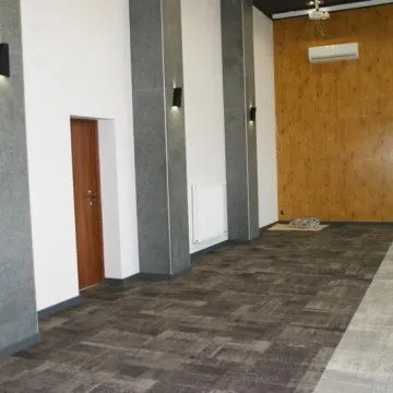 Remont sali obrad dobiega końca