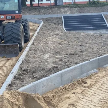 Budowa łącznika między ul. Sadową, a 11 Listopada w toku