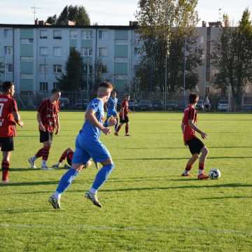 Ligowe zaległości odrobione. RKS Radomsko pokonuje Start Brzeziny