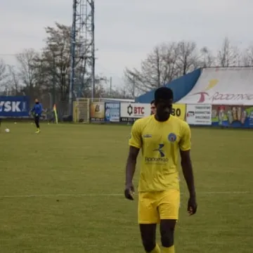 RKS Radomsko remisuje z Bronią Radom 1:1