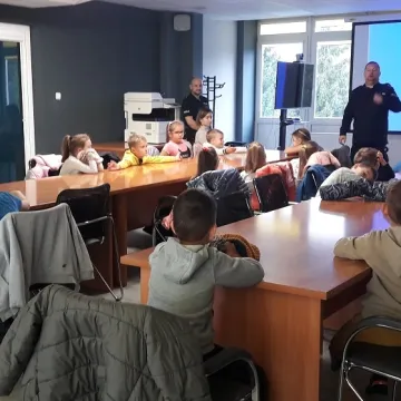 Przedszkolaki z wizytą u policjantów