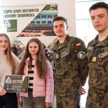 Logistyka, fryzjerstwo, gastronomia. ZSDiOŚ zaprezentował ofertę