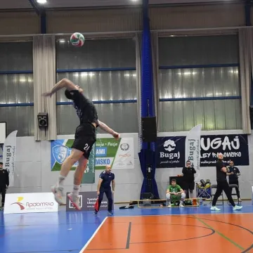 Czwarty tie-break z rzędu. Bugaj Volley Radomsko ulega Chełmcowi