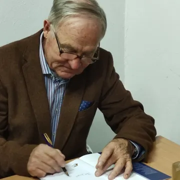 „Długie życie to przywilej”. Bohaterowie Sanatorium Miłości promowali książkę