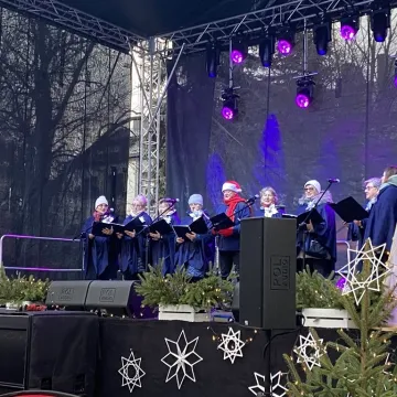 Plac 3 Maja w Radomsku zamienił się w świąteczne miasteczko