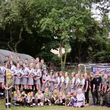 Młodzi radomszczanie na obozach harcerskich