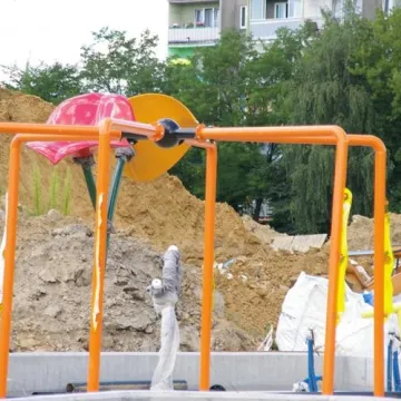 Nowy basen w Radomsku. Jak postępują prace?