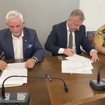 Magazyn kryzysowy w Radomsku doposażony dzięki funduszom WFOŚiGW