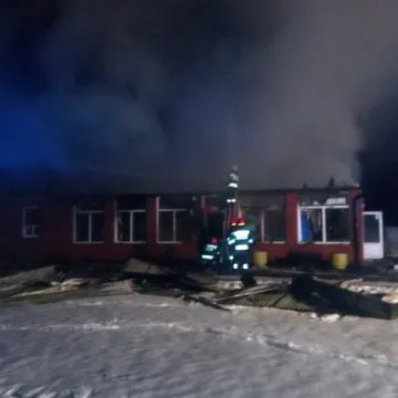 Pożar baru przy DK1