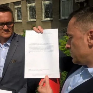 Czerwona kartka dla prezesa PGK od radnych PO