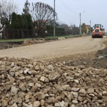 Jak postępują prace na ul. Kościowa w Radomsku?