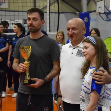 Pewne zwycięstwo i awans. METPRIM Volley Radomsko zagra w finale o II ligę!
