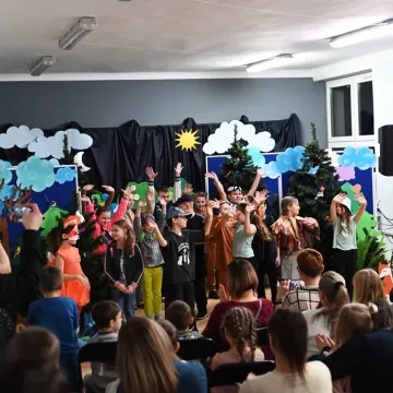 Przedszkolaki w Reymontówce na Bugaju w Radomsku