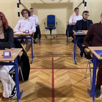 Drugi dzień matury 2024. Dziś maturzyści mierzą się z matematyką
