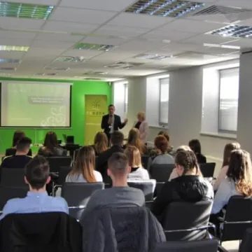 Uczniowie uczyli się przedsiębiorczości