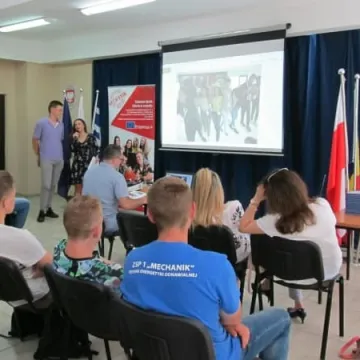 W „Mechaniku” podsumowano projekt „Mobile applications to ease learning for students