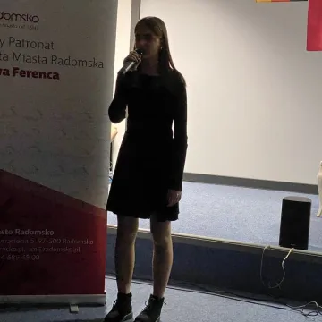 Recytowali wiersze w 3 językach w ZSDiOŚ w Radomsku