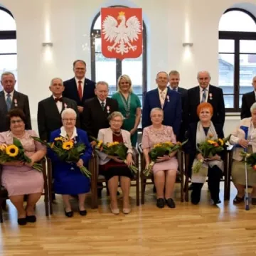 8 par obchodziło Złote Gody