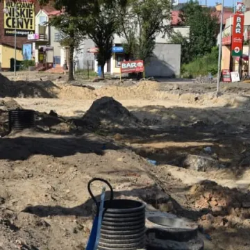 Praca przy przebudowie skrzyżowania wre