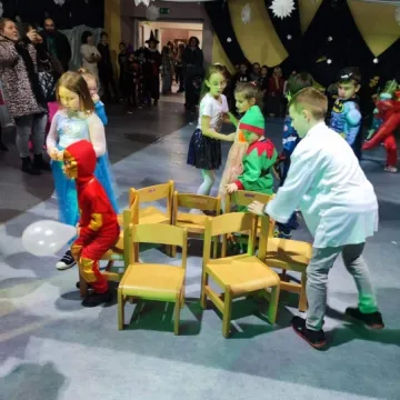 Bal karnawałowy w szkole w Kietlinie