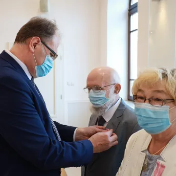 Złoci małżonkowie otrzymali medale