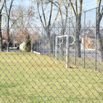 Nowe ogrodzenie przy świetlicy wiejskiej w Barczkowicach